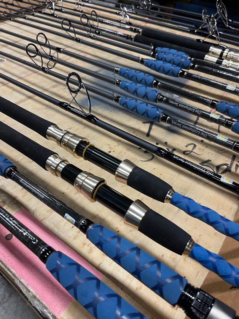 clean fishing pole AquaSpray Superlite Aluminum Telescopic Water Fed System with Double Gooseneck and Squeegee for High-Reach Residential & Commercial Window and How To Clean Your Fishing